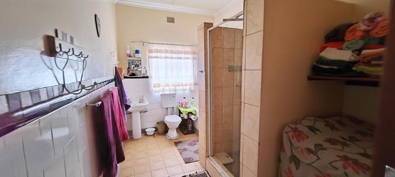 3 Bedroom Property for Sale in Kanoneiland Northern Cape